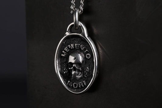 Solid Sterling Silver vs. Silver Plated Jewelry: Understanding the Difference